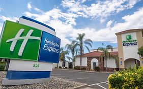 Oakdale Holiday Inn Express